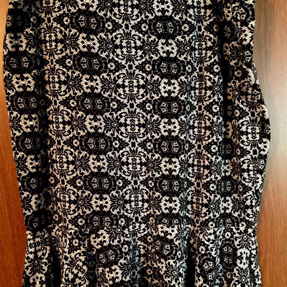 Womens Cato Peplum Skirt Stretch Black White XL